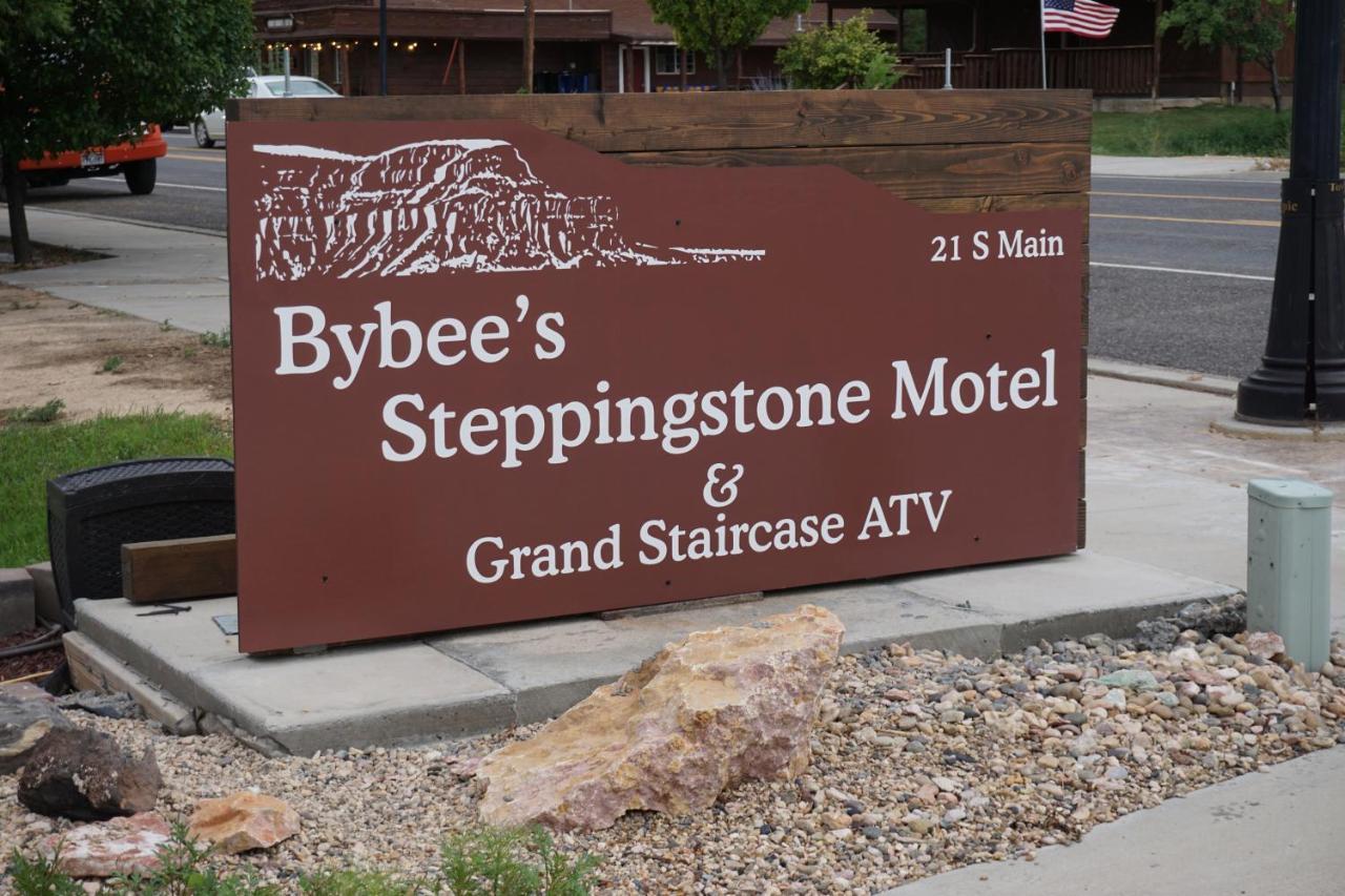 Bybee'S Steppingstone Motel Tropic Exterior photo